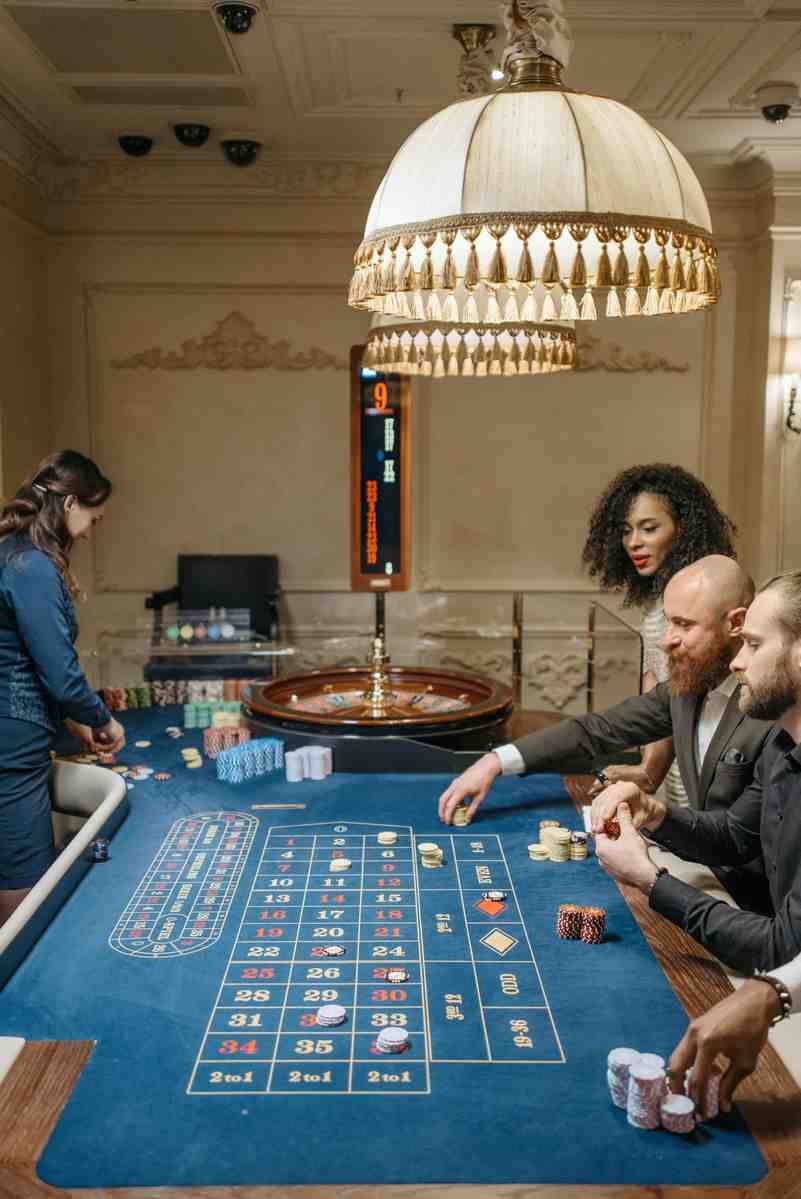 Plinko Casino Bonuses in Numbers: A Deep Dive into the Payouts and Perks
